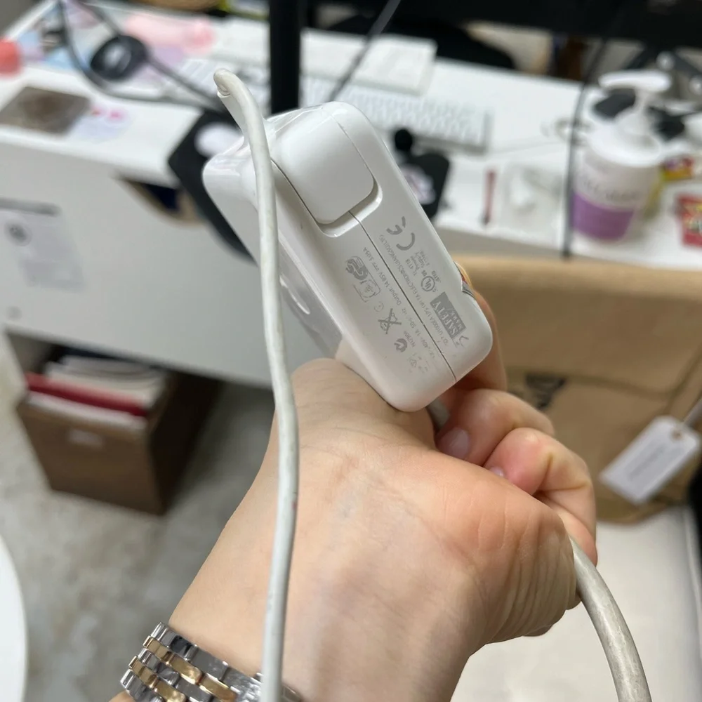 Apple chargers short